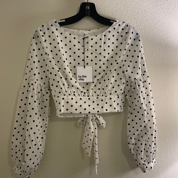 Yasmin Polka Dot Tie Back Crop Top - Picture 6 of 13